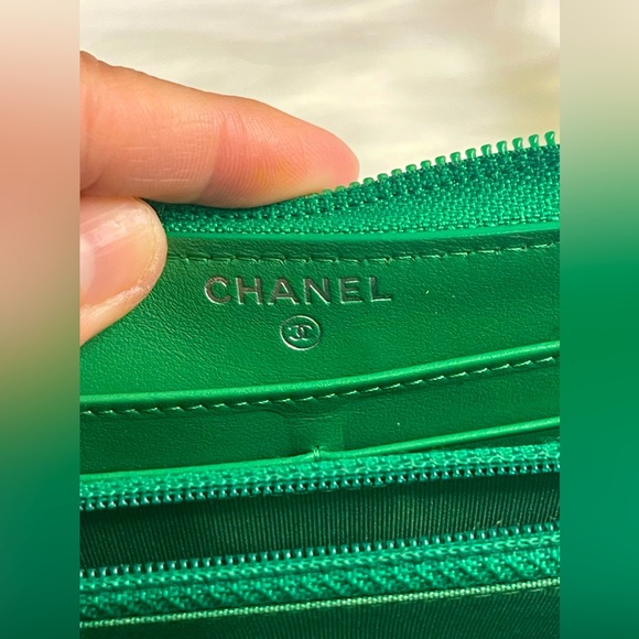 Full Inclusion Chanel Caviar Wallet - Picture 14 of 16